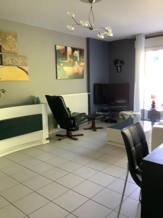 Bayonne Appartement 63M2 Avec Terrase Parking Wifi Exterior photo